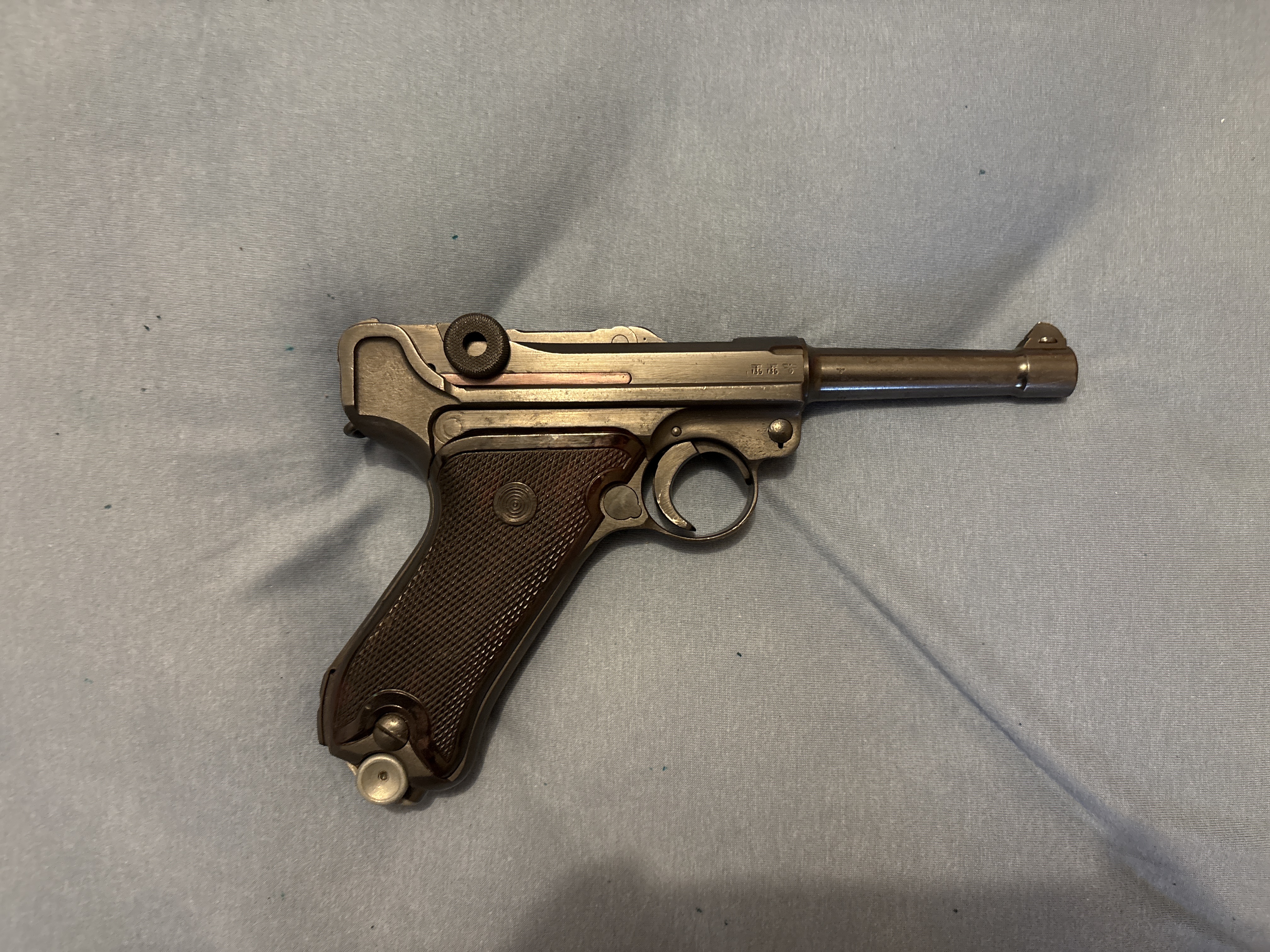 Luger P08 BYF 42 n°9521 - Mauser Oberndorf — Bild 2