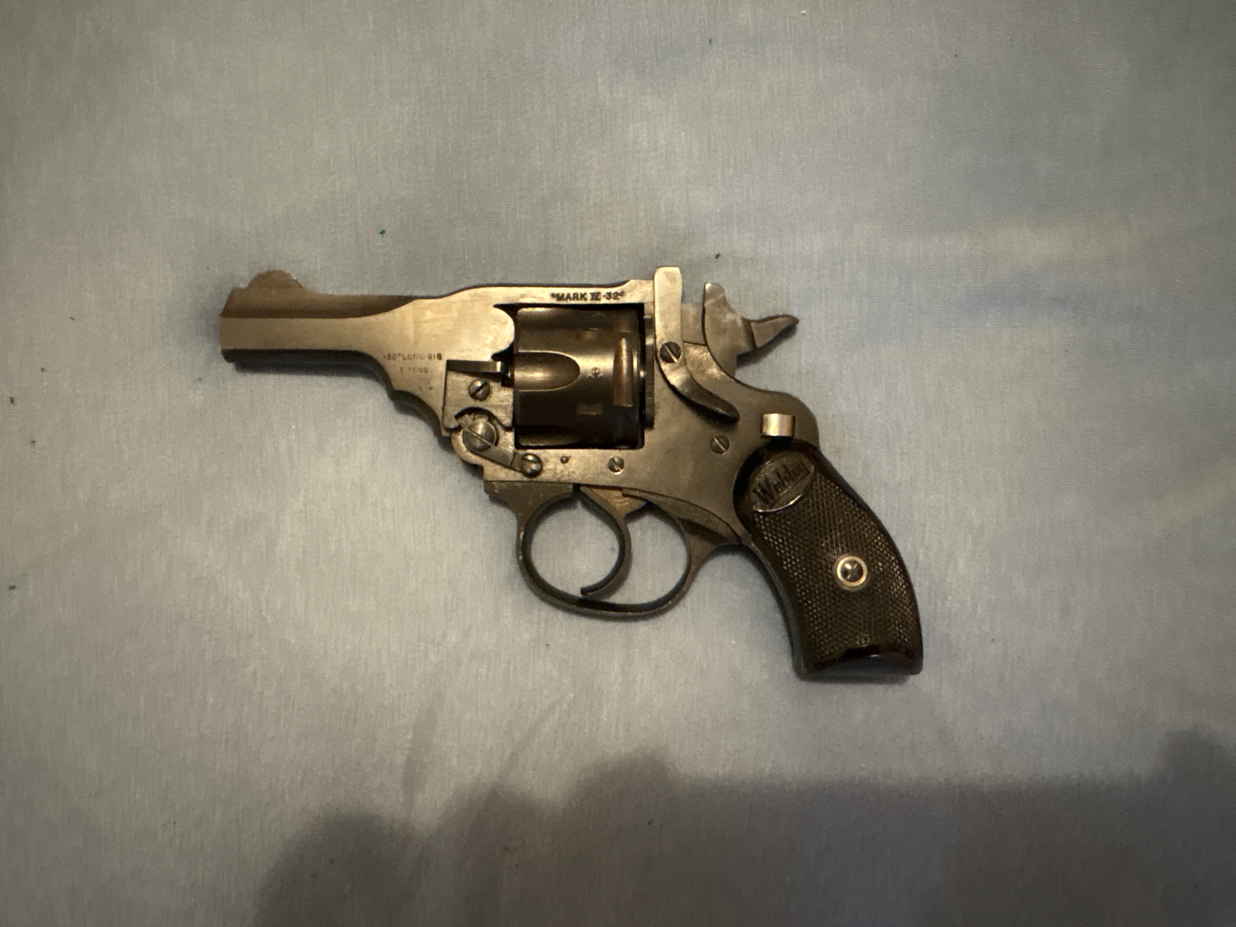 Webley & Scott Mark IV.32 S&W - cal. 32 - War Finish - collection — pistolen kaufen Schweiz